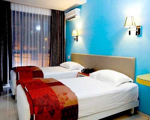 Dewarna Hotel Arifin Bunul Exterior foto